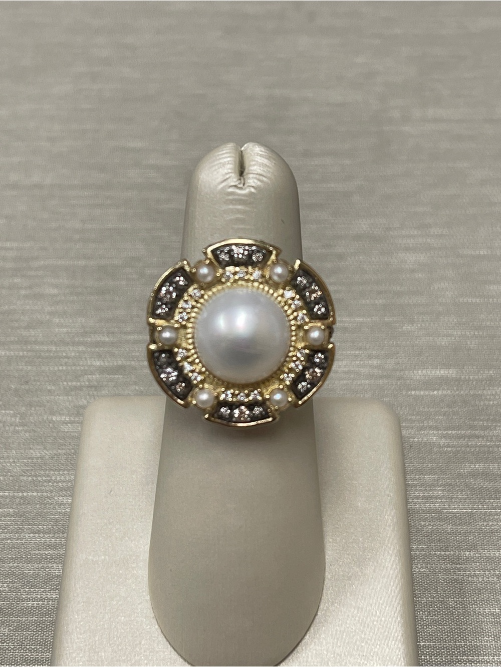 NWOT Armenta Blackened Sterling Silver, Pearl & Champagne Diamond Cocktail Ring
